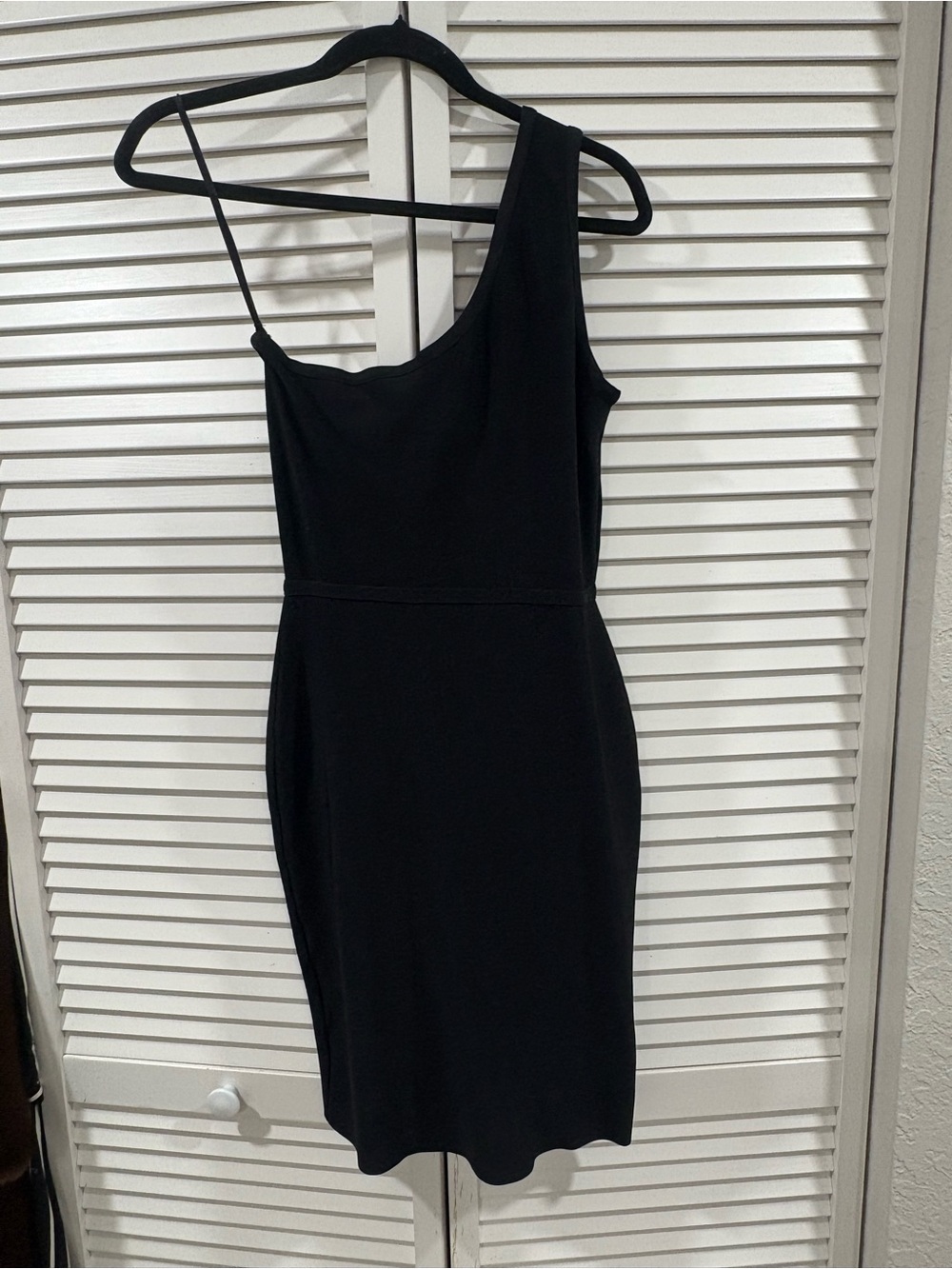 BCBG MAXAZRIA One Shoulder Black Bandage Dress | S